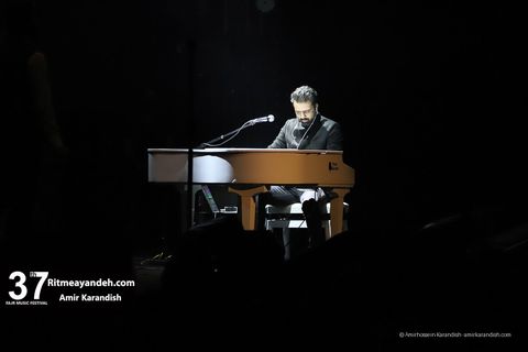 Ali Zand Vakili · 15