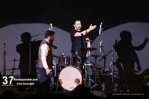 Ali Zand Vakili · 21