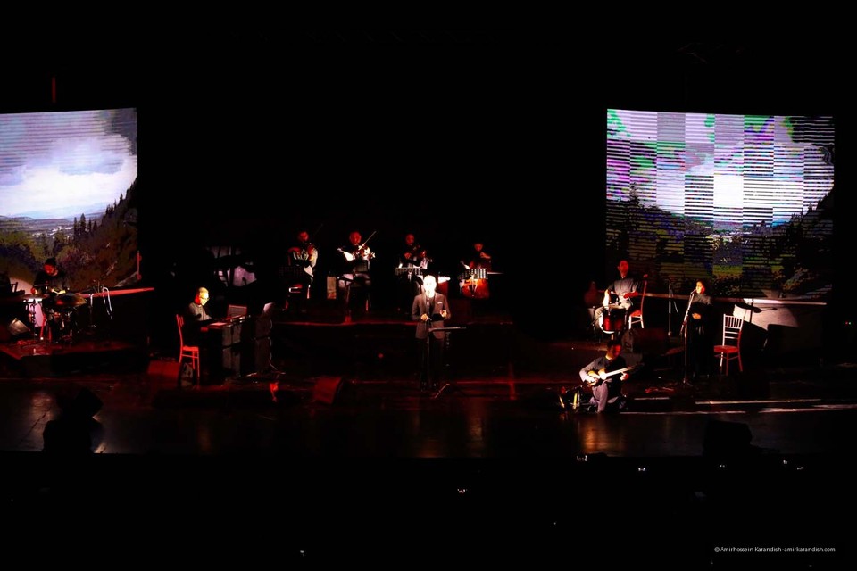 Alireza Ghorbani, the prominent Iranian vocalist, took the stage at the Khavaran International Convention Center on December 24 and 25 (the 3rd and 4th of Dey) to perform the album