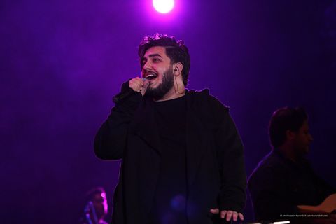 Aron Afshar · 16