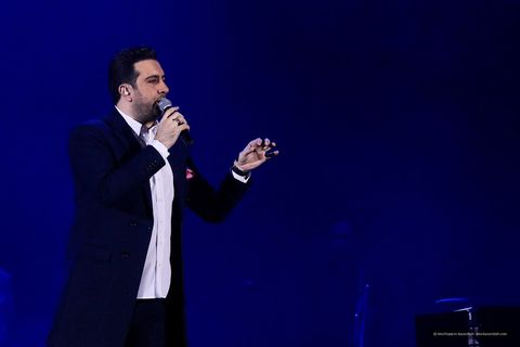 Omid Hajili · 01