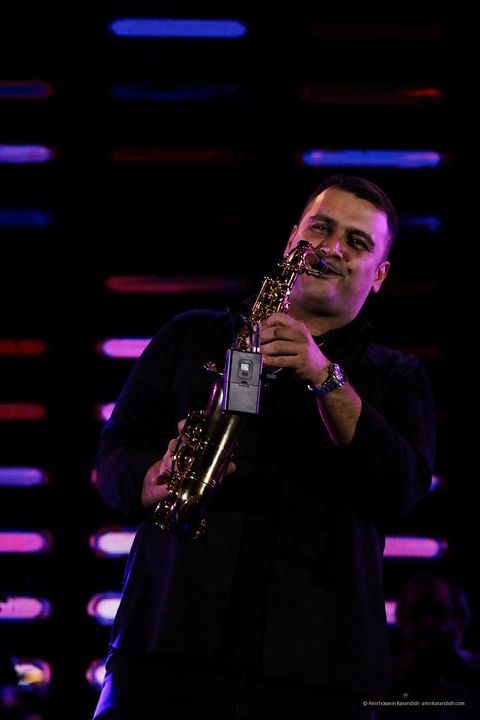 Omid Hajili · 05