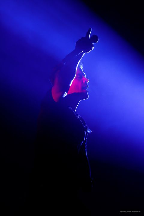 Sirvan Khosravi 02 · 13