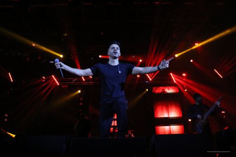 Sirvan Khosravi 02 · 21
