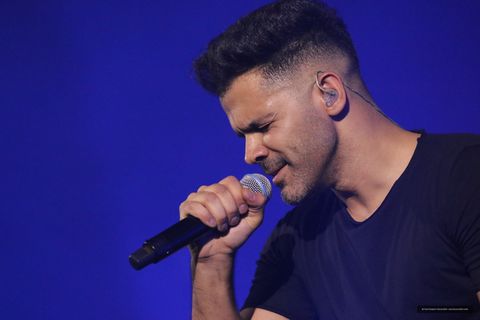 Sirvan Khosravi 02 · 28